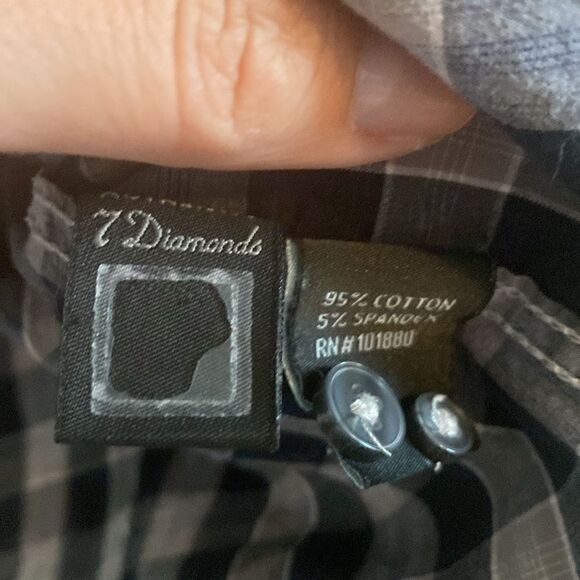 Like New 7 Diamonds Checkered Black Grey Long Sleeve Button Up Shirt - Picture 8 of 11